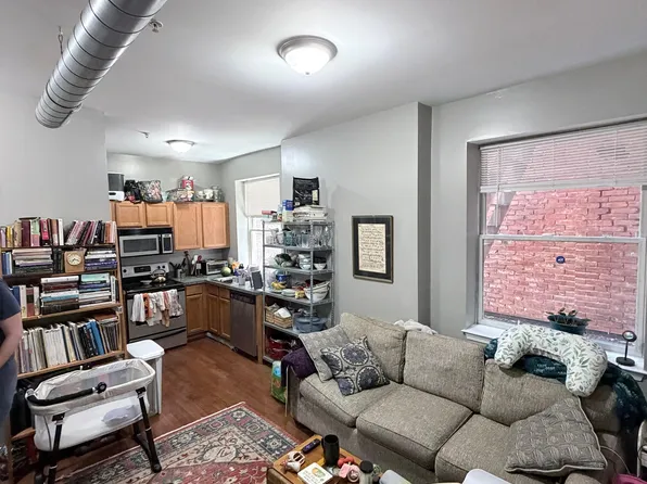 222 W Monument St APT 201, Baltimore, MD 21201