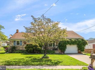 1021 High St, Hanover, PA 17331