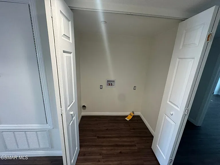 1850 Buyers St #204 — Photo 10