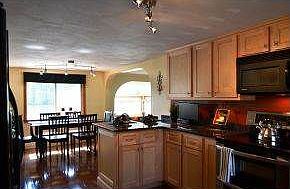 Updated Granite Kitchen!