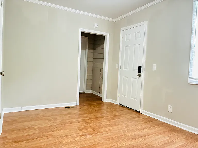 918 Airline Ext — Photo 3