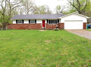 8017 Chiltern Dr, Indianapolis, IN
