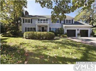 39 Timber Ct, Fair Haven, NJ 07704