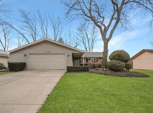 1129 Perth Dr, Schaumburg, IL 60194