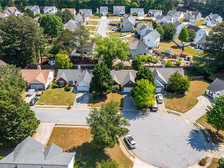 2110 Racquet Club Cir — Photo 44