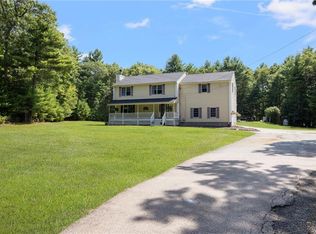 35 Provident Pl, Coventry, RI 02816