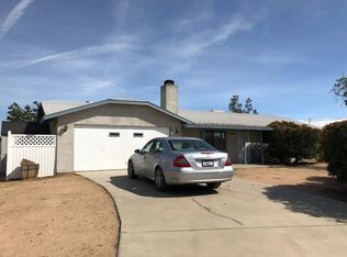 6829 Juniper Rd, Phelan, CA 92371