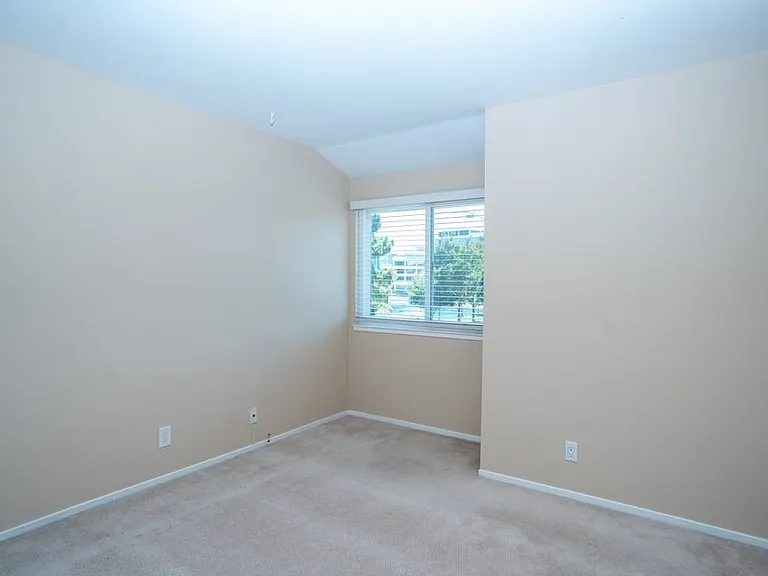1543 Shoal Dr — Photo 4