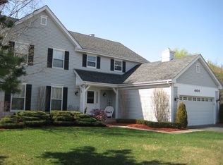 4104 N Highland Ave, Arlington Heights, IL 60004