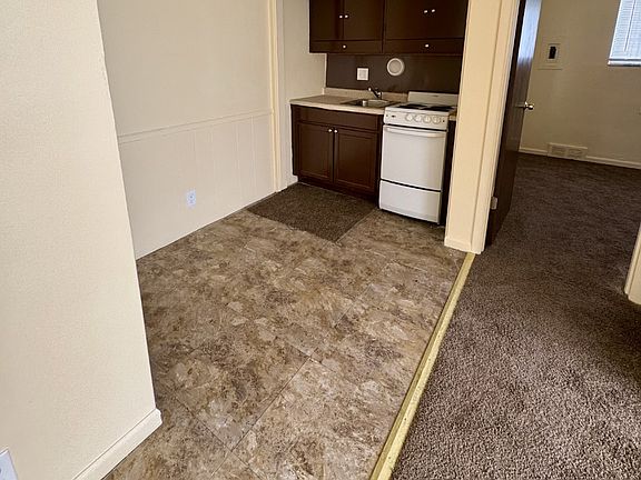 4th image of 19751 Marx St #16