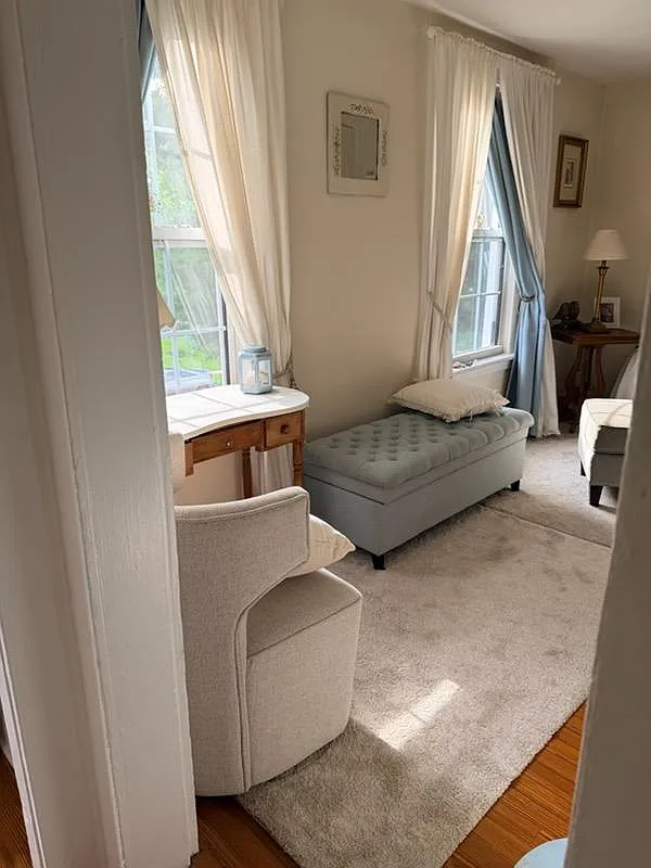 1 bed, $3,050 — Photo 3