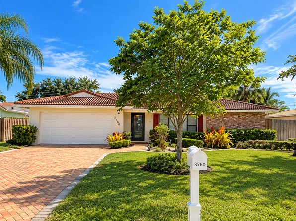 3760 NW 2nd Ct, Boca Raton, FL 33431