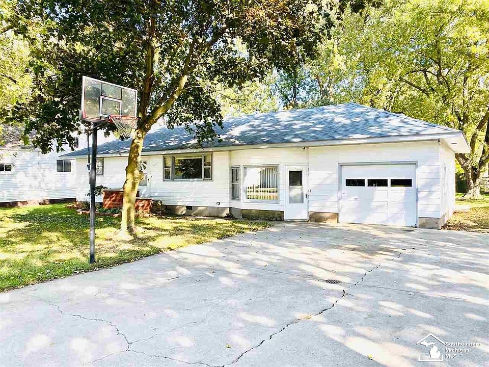 1st image of 7714 Glenfield Dr