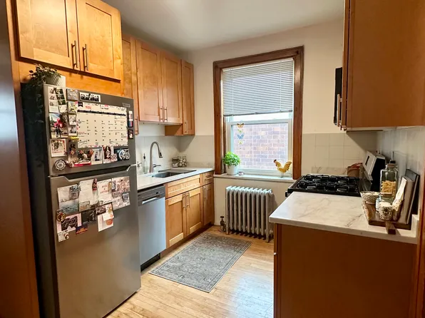 4036 N Mozart St APT 3, Chicago, IL 60618