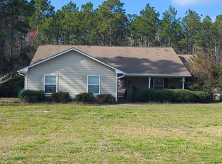 202 Mickler Dr, Saint Marys, GA 31558