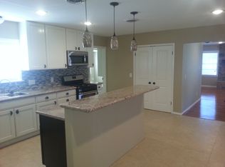 115 Burford St, Columbus, TX 78934