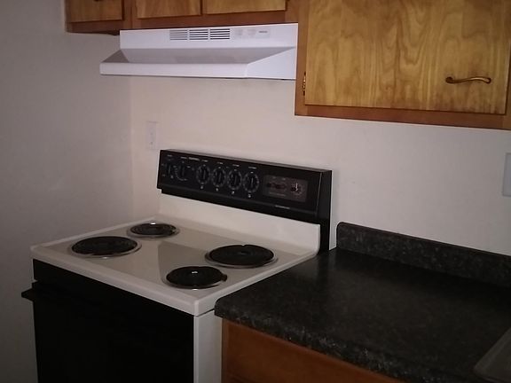 4th image of 1814 N Main St