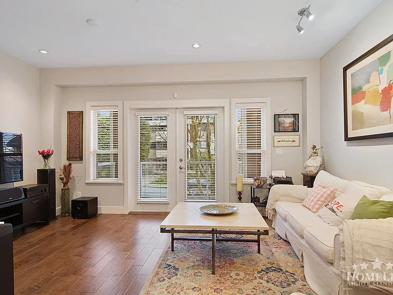 1321 Fir St #2 — Photo 2