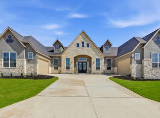 557 Poe Parkway, Castroville, TX 78009