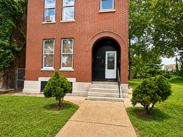 4417 Strodtman Pl, Saint Louis, MO 63107