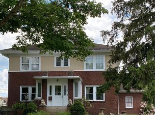 1424 Oak St, Danville, IL 61832