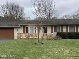5061 Pine Knob Trl, Clarkston, MI 48346