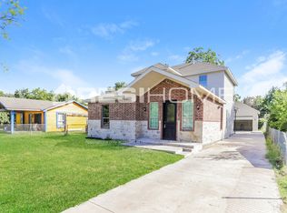 8124 Bambi St, Dallas, TX 75217