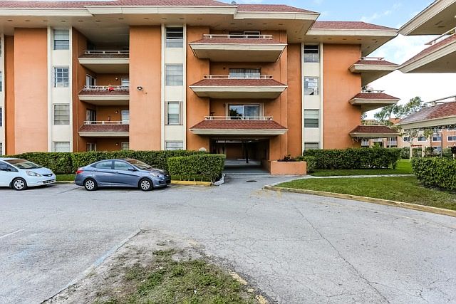 1st image of 17600 NW 68th Ave APT B3001