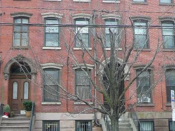 169 Grand Street image 1 of 22
