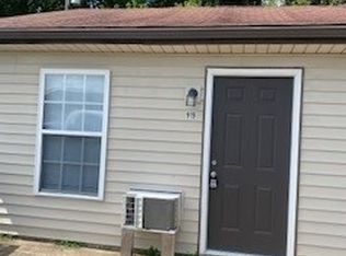 921 Gabby Ln, Oak Grove, KY 42262