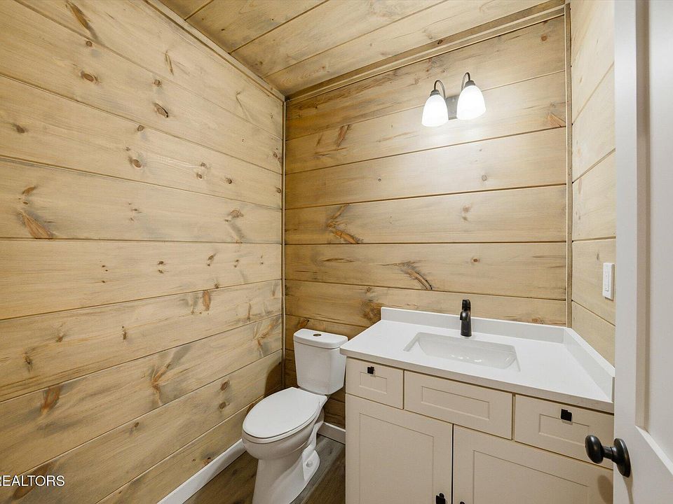 40th image of this home