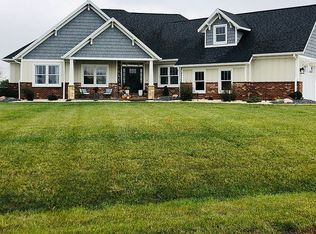 5220 Leah Ln, Aviston, IL 62216