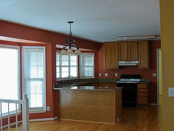 Kitchen and Breakfast area