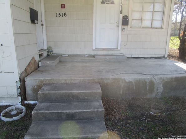 san-antonio-texas-169084049 picture