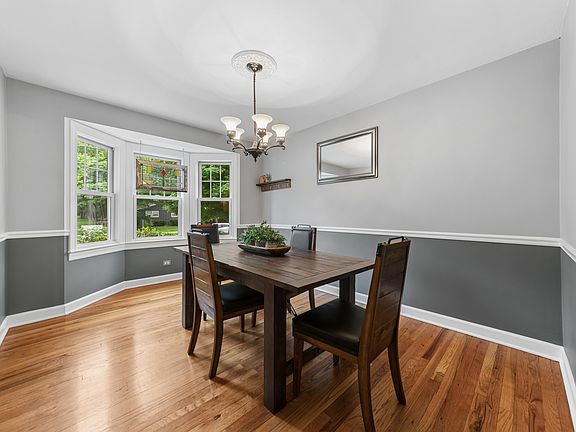 4th image of 770 Highland Ave