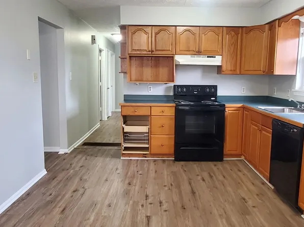 514 Foxwood Dr #Z2, Nicholasville, KY 40356