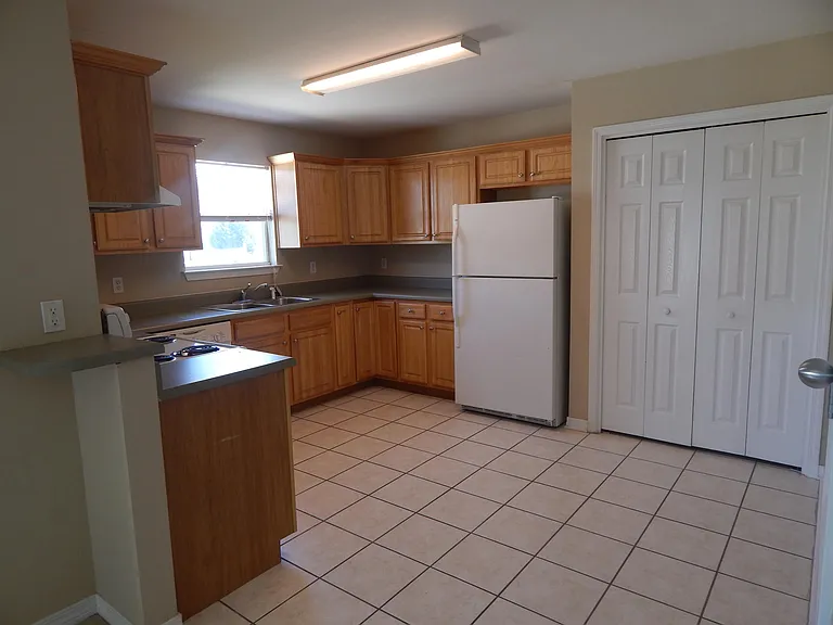 7465 Harvest Village Ct — Photo 2