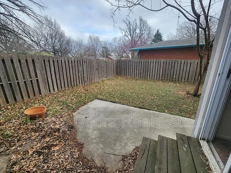 3829 W St — Photo 11