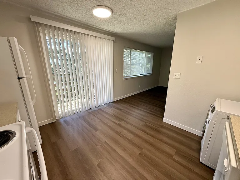 Sandman Apartments — Photo 24