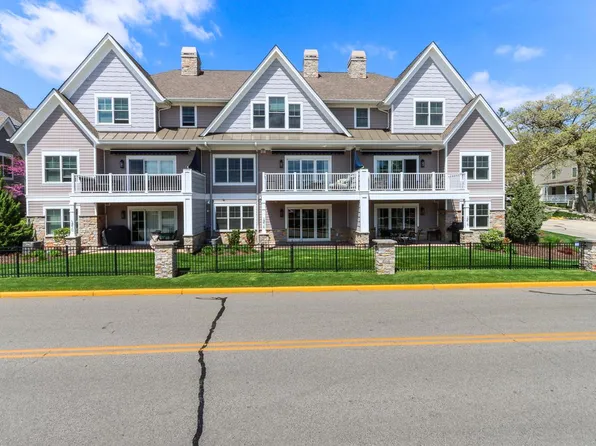 274 Third AVENUE #5, Fontana, WI 53125