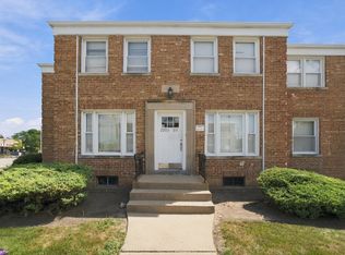 2203 S 13th Ave APT 11A, Broadview, IL 60155