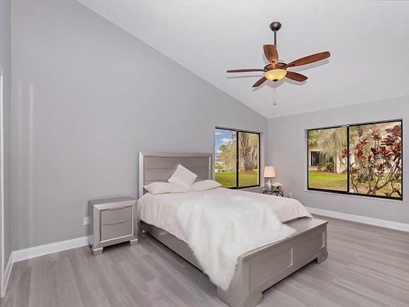 3rd image of 7313 Elyse Cir