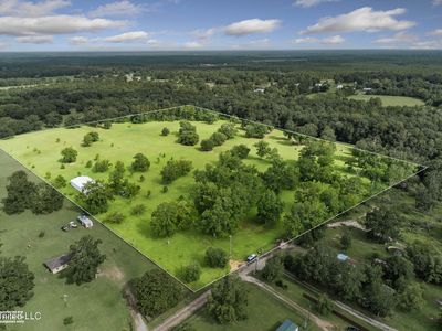 27195 D V Moran Rd, Pass Christian, MS, 39571