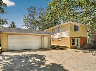 108 25th St SW, Rochester, MN 55902