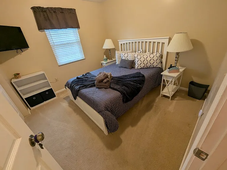 2 Michael Dr — Photo 4