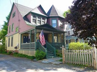 30 Chapin St, Brattleboro, VT 05301