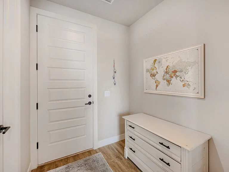 10725 Lewanee Point — Photo 4