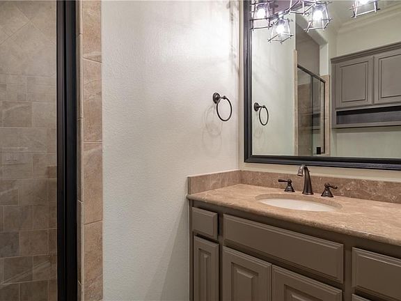 5th image of 508 Sea Side Ln