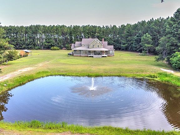 2nd image of 311 Grapevine Rd