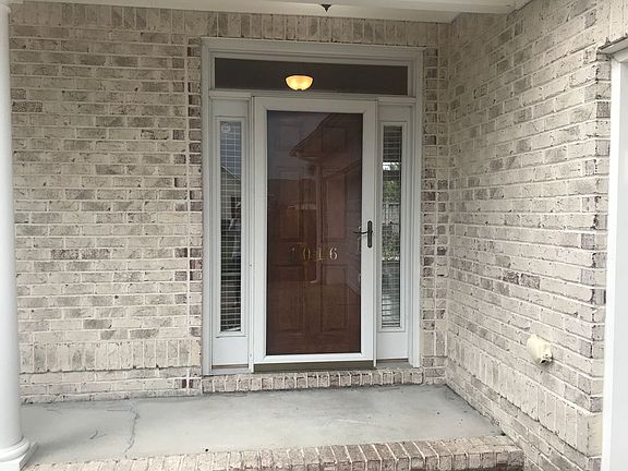2nd image of 1016 Tidings Rd